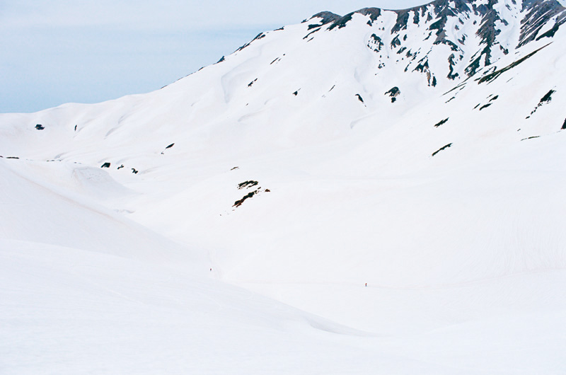 MOUNTAIN, Ena Yanai