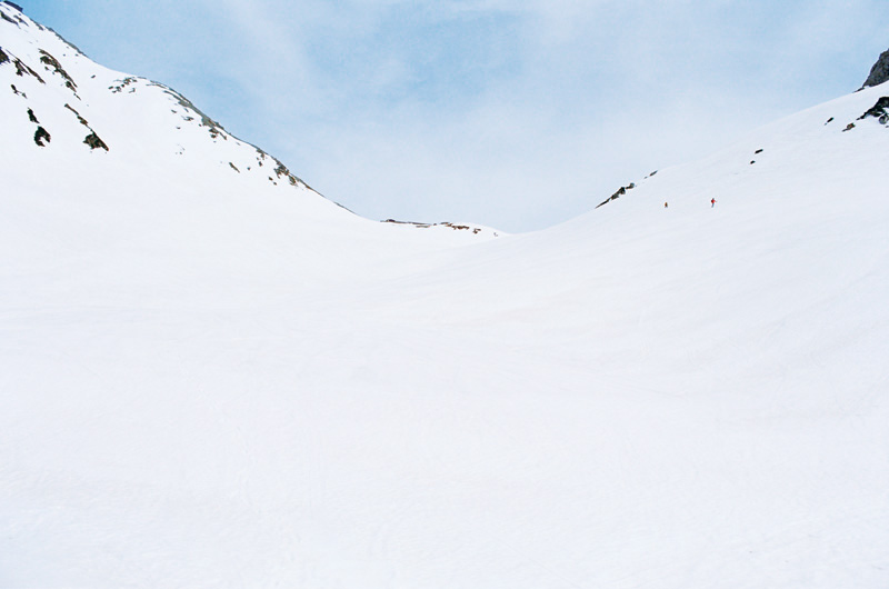 MOUNTAIN, Ena Yanai