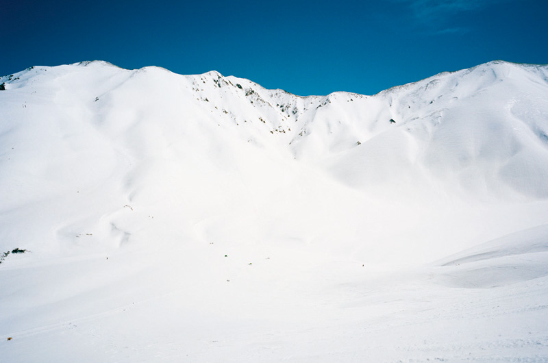 MOUNTAIN, Ena Yanai